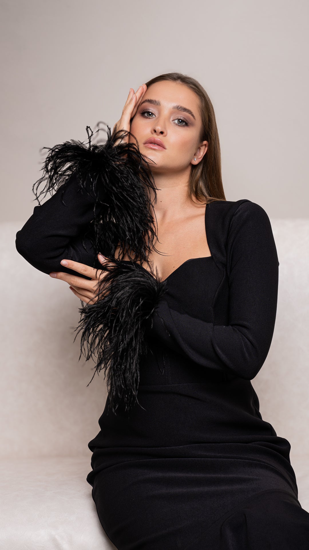 Feathers Classic Gown فستان سهرة