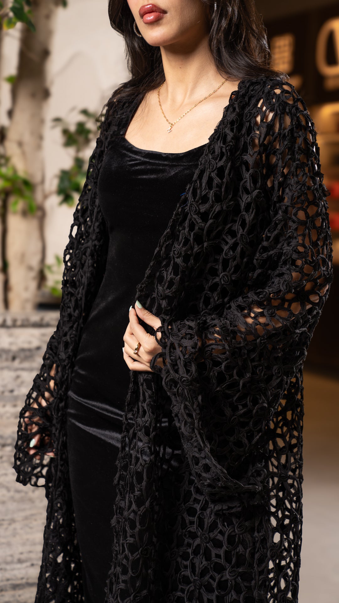 Velvet Net in Black دراعه