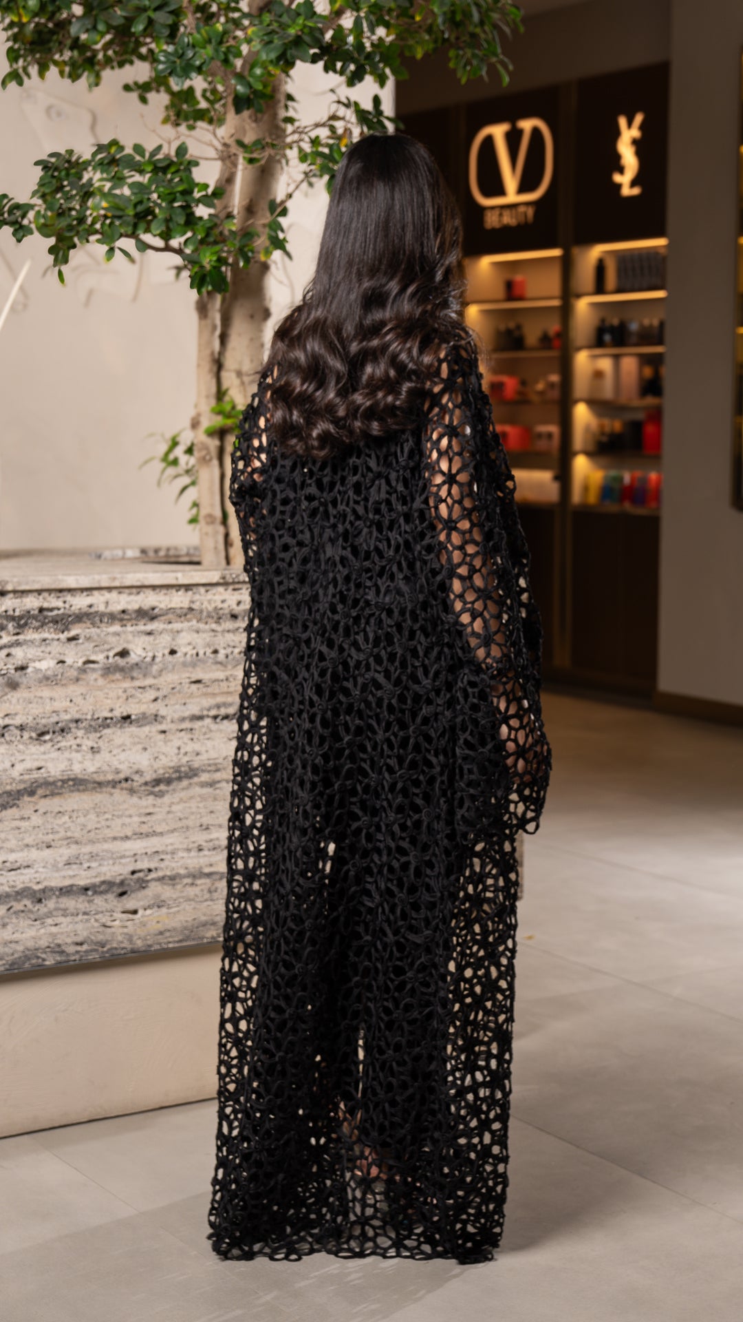 Velvet Net in Black دراعه