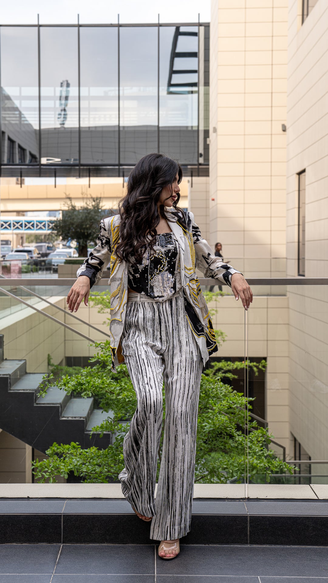 Yellow touch trouser