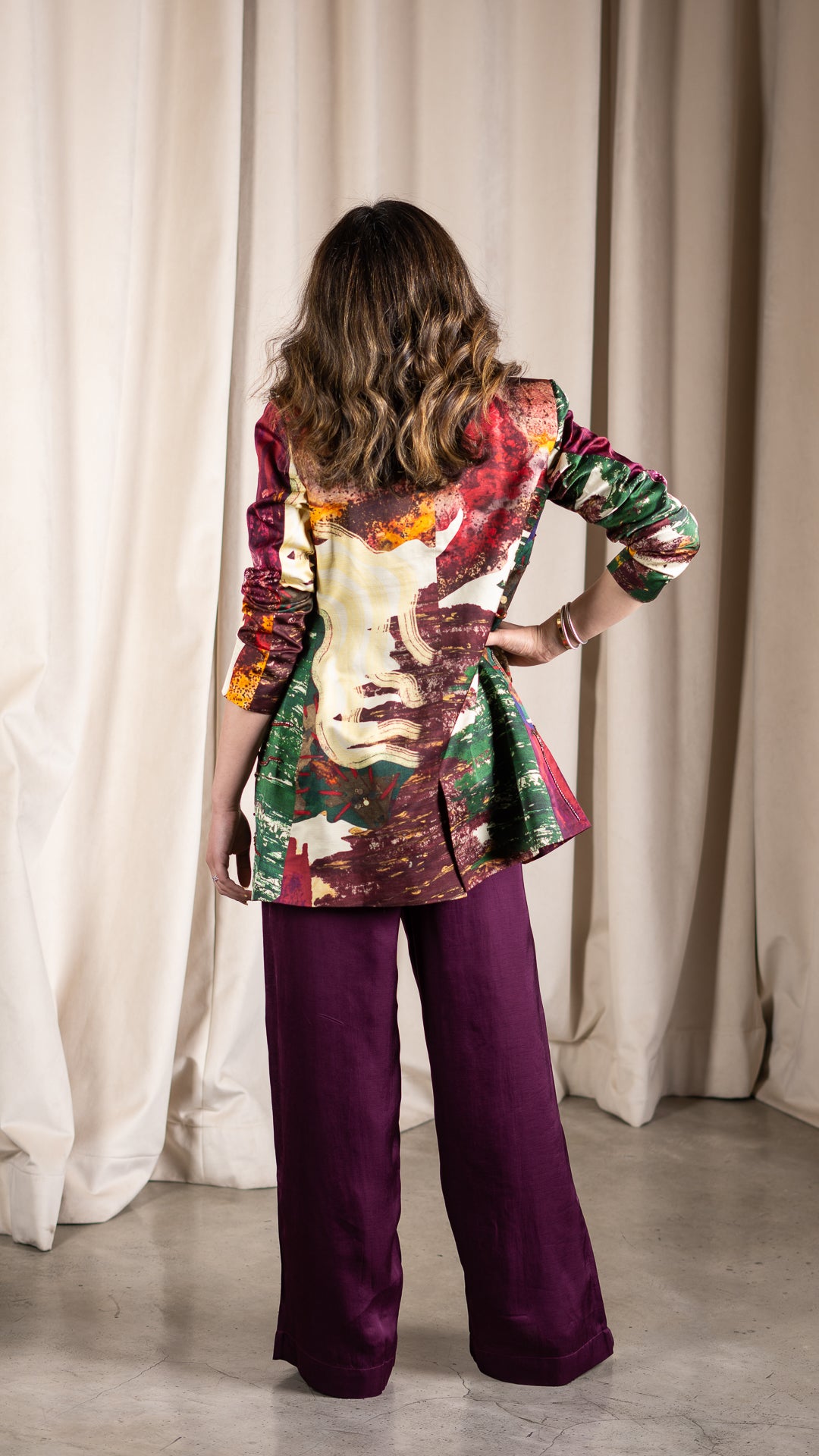 Maroon EMB Blazer جاكيت