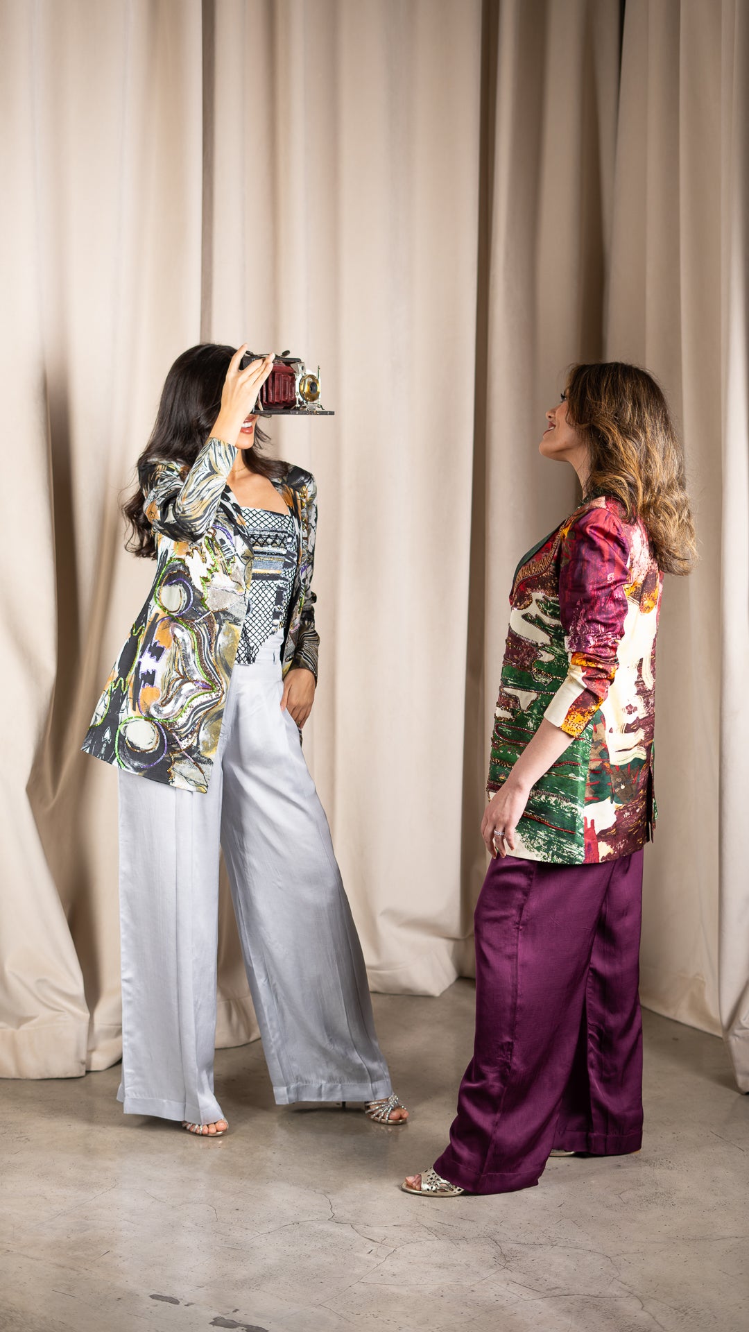 Maroon EMB Blazer جاكيت