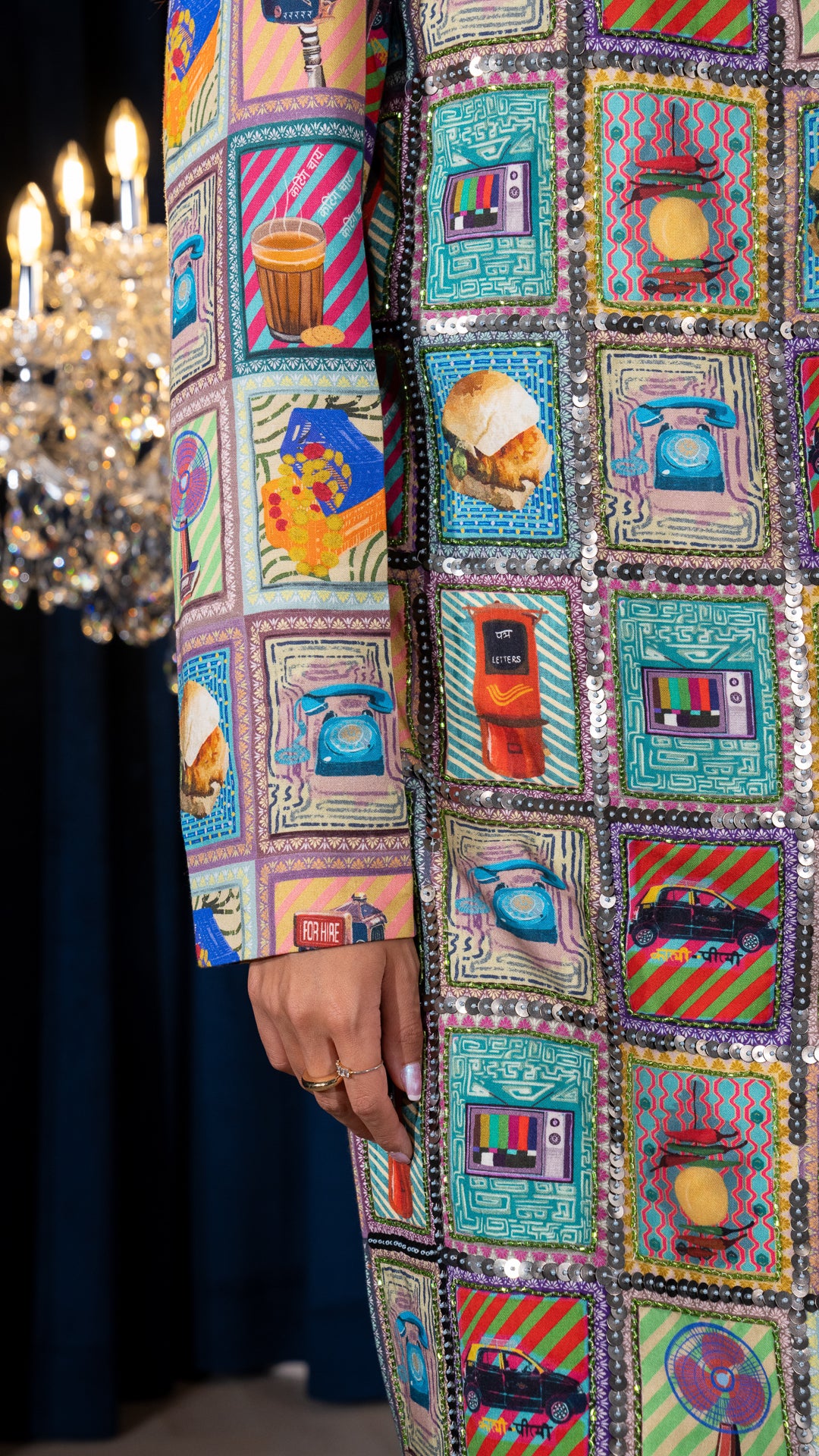 Cubes Long Blazer جاكيت