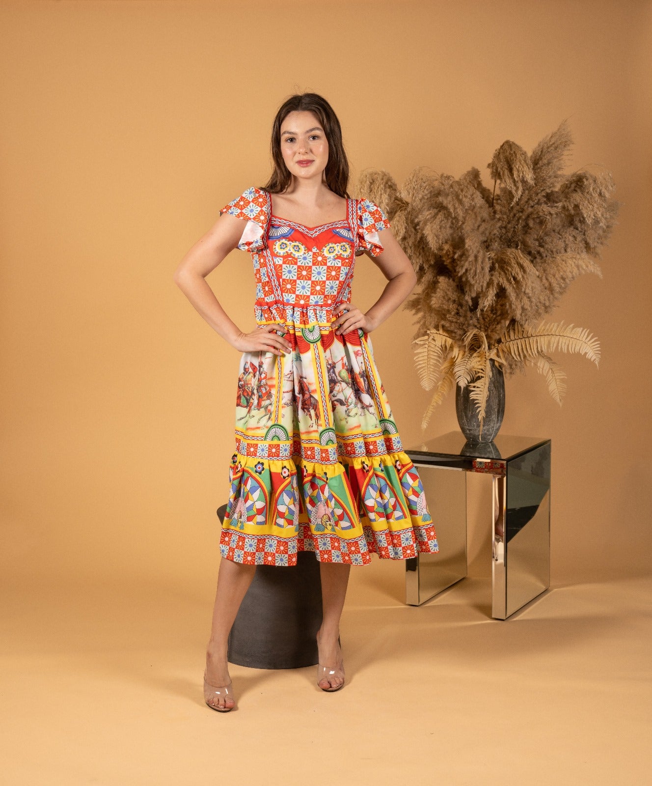 Sleeve horse midi dress