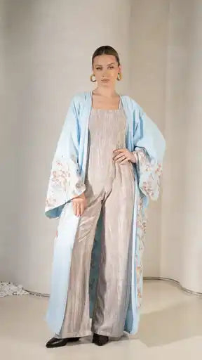 Embroidered Rosa Glauca دراعة